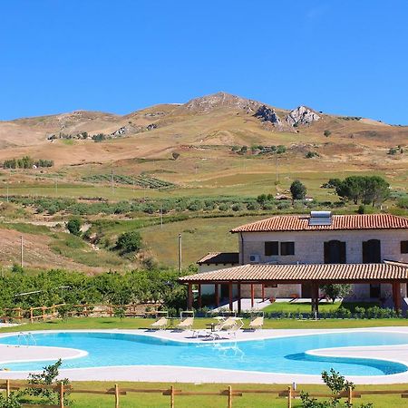Tenuta Lanza Il Mulino Acquaviva Platani Ngoại thất bức ảnh