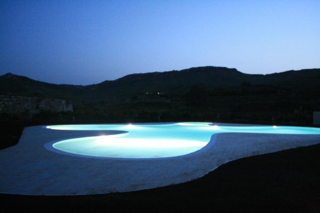 Tenuta Lanza Il Mulino Acquaviva Platani Ngoại thất bức ảnh