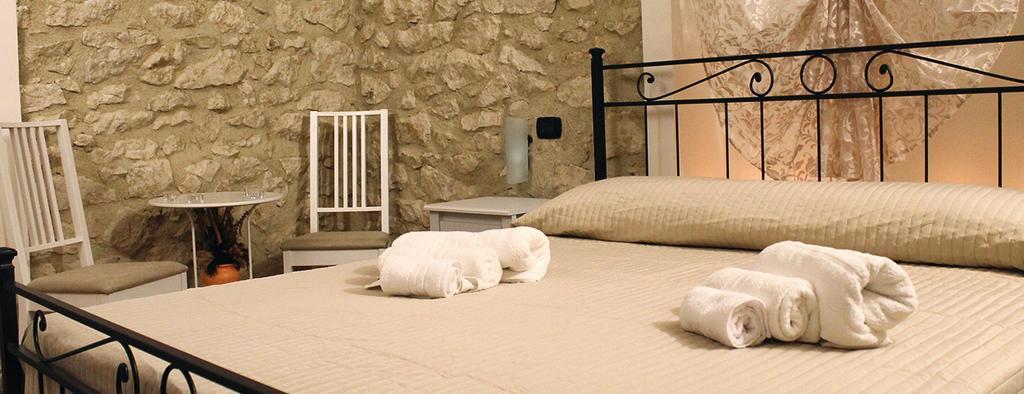 Tenuta Lanza Il Mulino Acquaviva Platani Ngoại thất bức ảnh